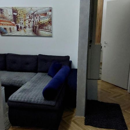 Apartman Luna Apartment Валево Екстериор снимка