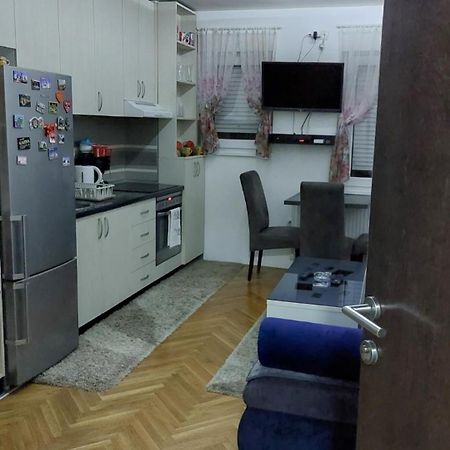 Apartman Luna Apartment Валево Екстериор снимка