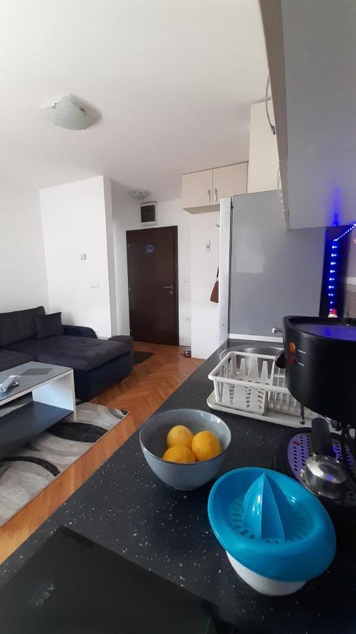 Apartman Luna Apartment Валево Екстериор снимка