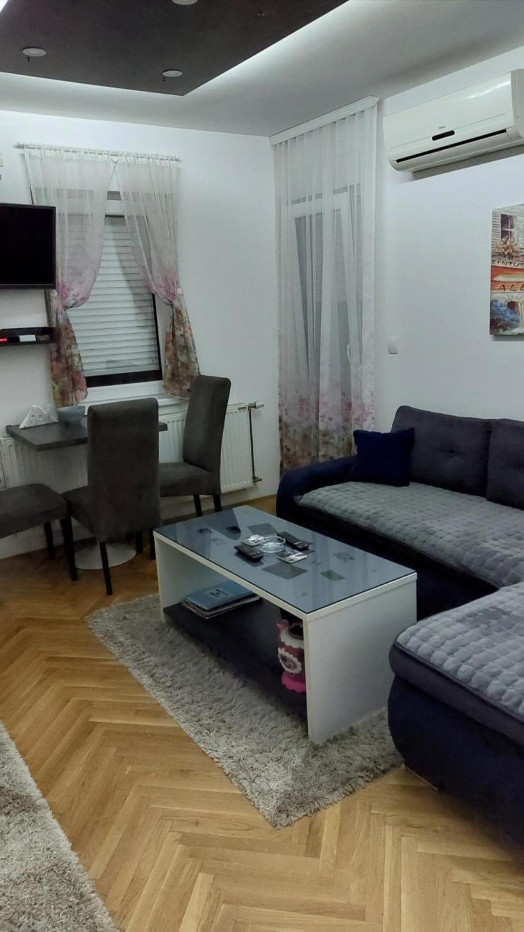 Apartman Luna Apartment Валево Екстериор снимка